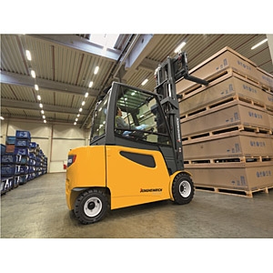 Juengerich automatic forklift