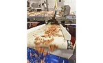 Palermos-pepperoni-on-recirculating-conveyor-0948.jpg