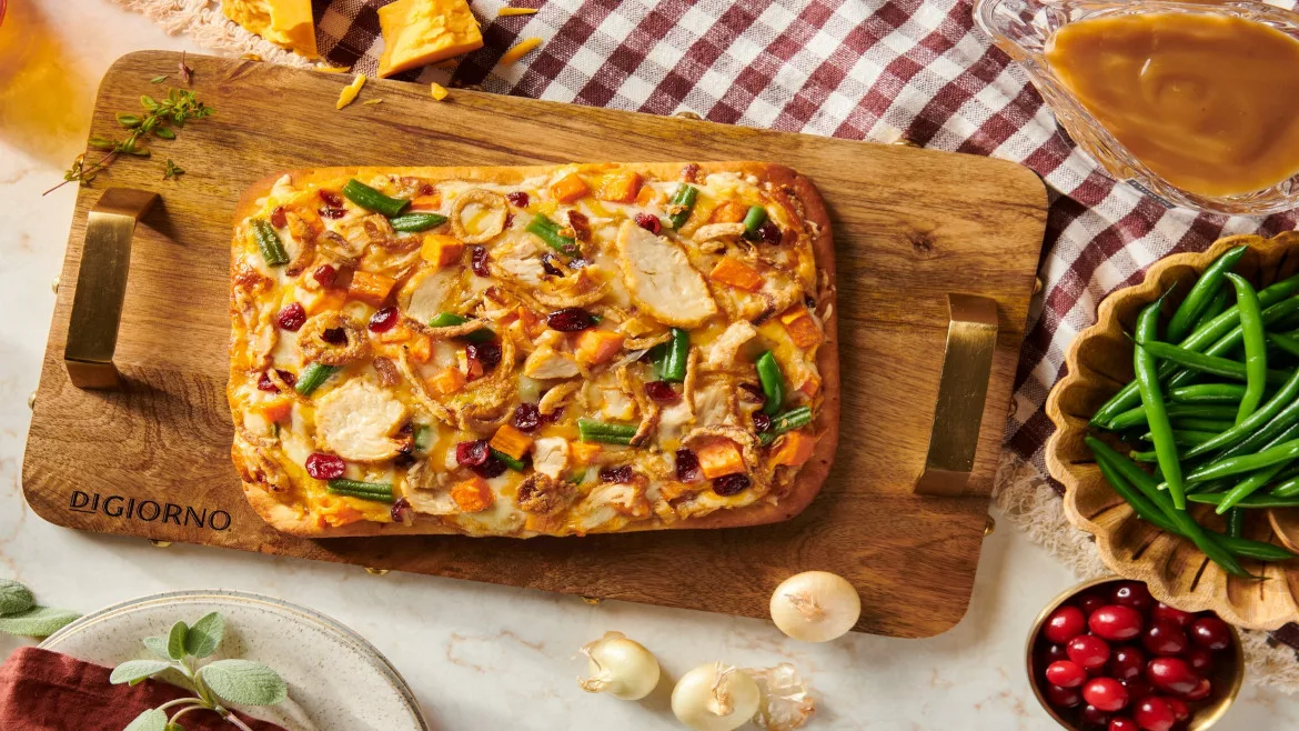 DIGIORNO_Thanksgiving_Pizza.jpg