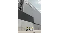 Elopak_Terneuzen_PeopleAtWork_D0A9512_lowres.jpg Elopak building exterior
