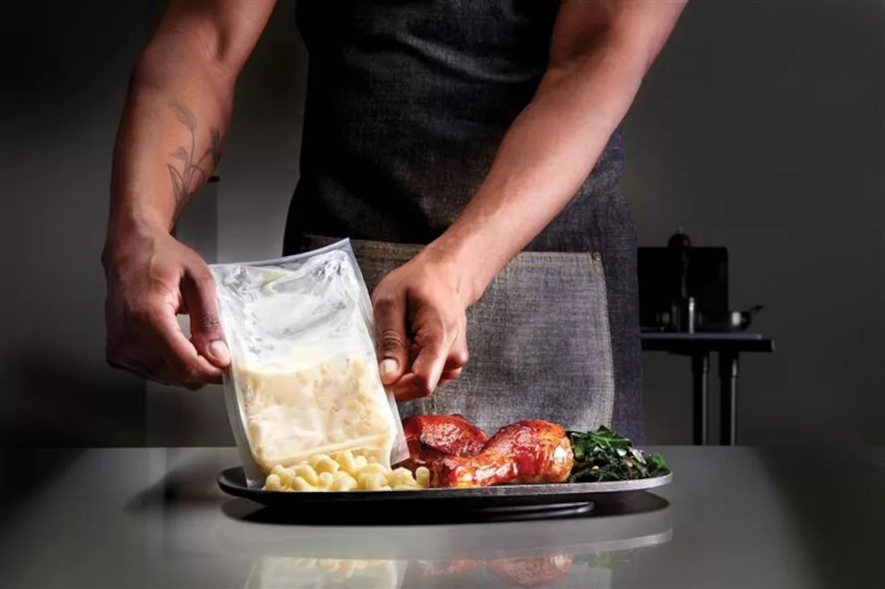 Stouffers_single_serve_White_Cheddar_Mac_and_Cheese.jpg