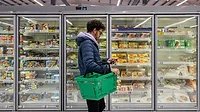 Grocery Shopping frozen aisleSolStock-E-GettyImages-1371981344 