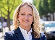 Lisa Van Doren