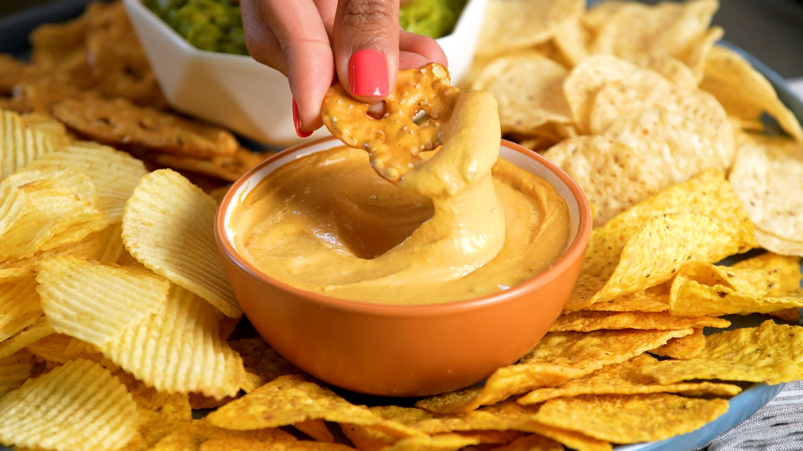 Nacho Cheese Dip with chips