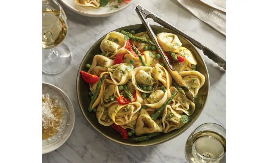 Three Cheese Tortelloni Roseli US Foods Holiday Scoop