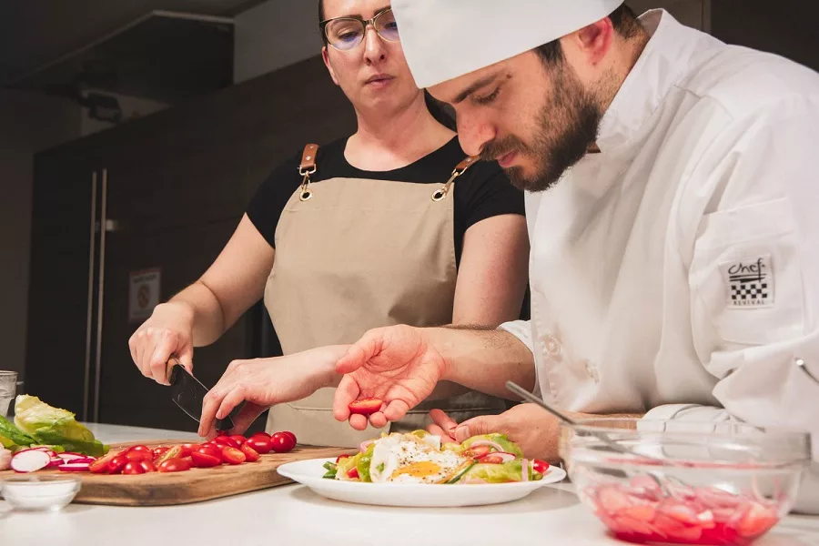 Chefs Judging Cloud Nine Tomatoes ChefsBest Award