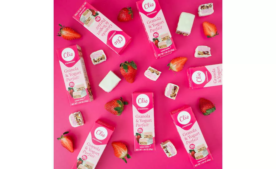Greek Yogurt Strawberry Parfait Snack Bars Clio