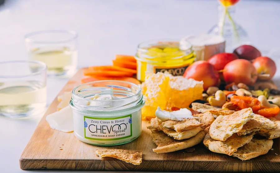 CHEVOO Spreadable Goat Cheese 2