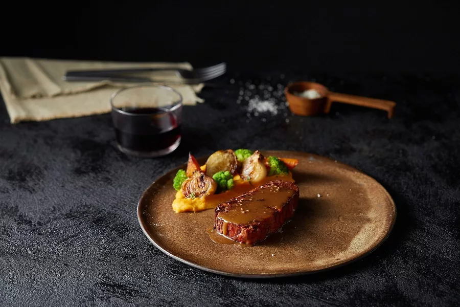 Redefine Meat 3D Steak Au Jus