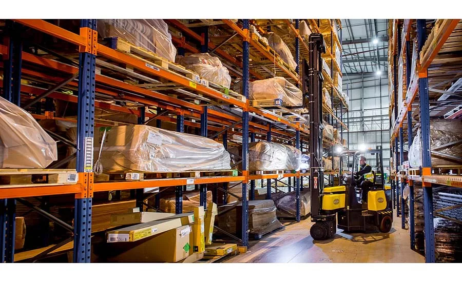 MH Equipment Combilift