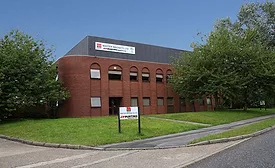 Master Magnets building